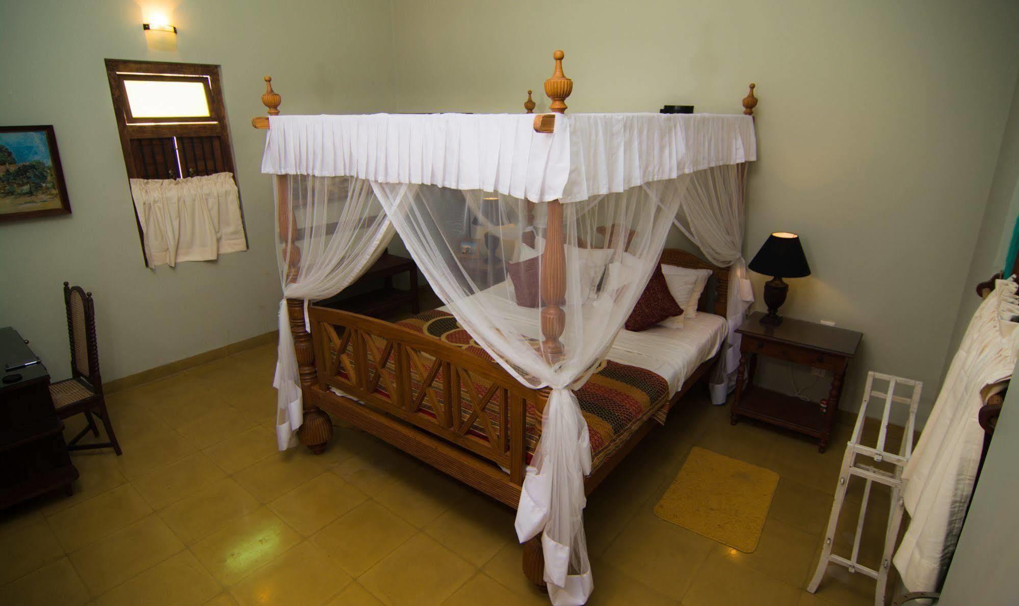 Villa Sethawadi Hotel And Kitesurf Centre 칼피티야 외부 사진