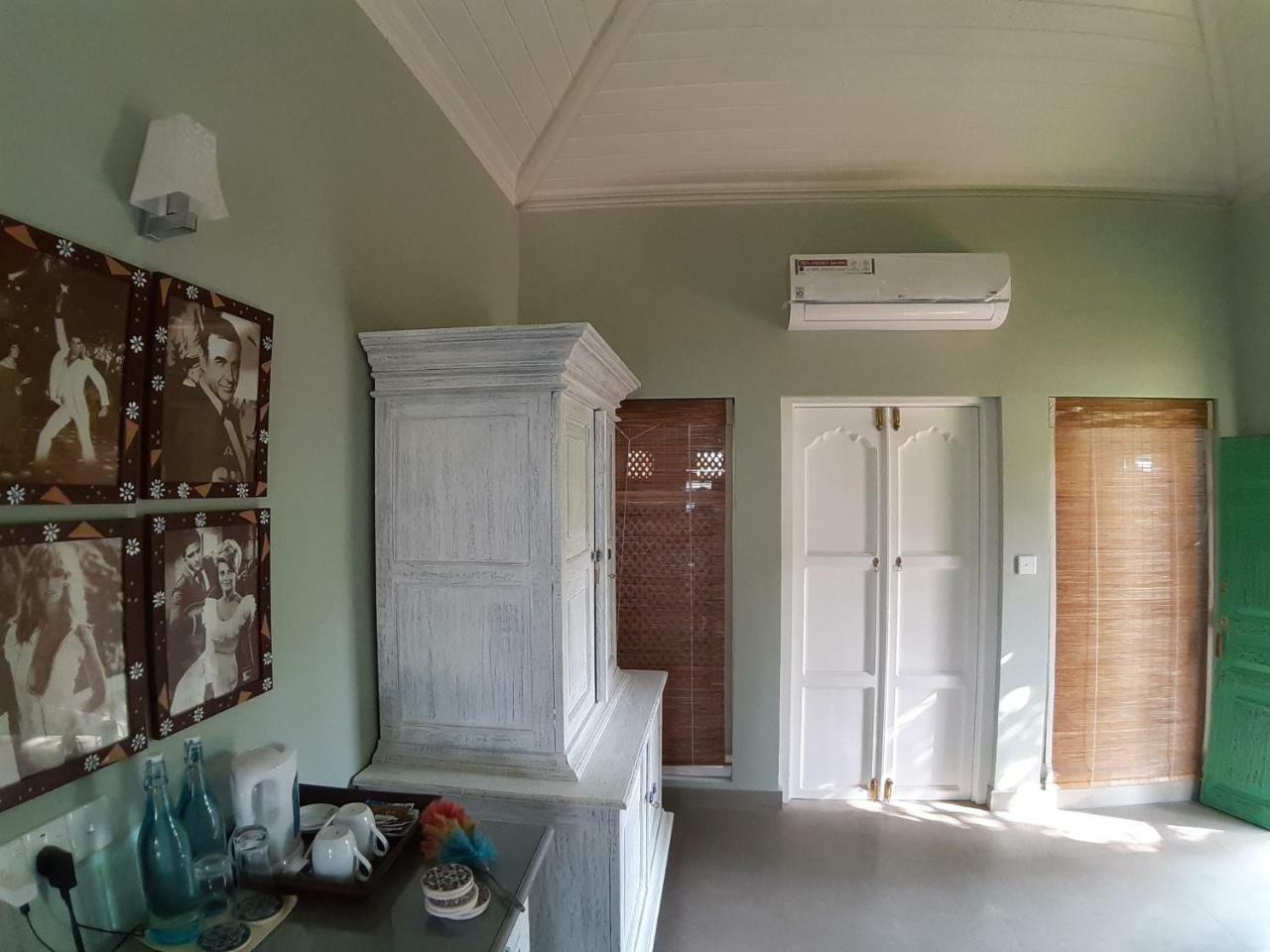 Villa Sethawadi Hotel And Kitesurf Centre 칼피티야 외부 사진